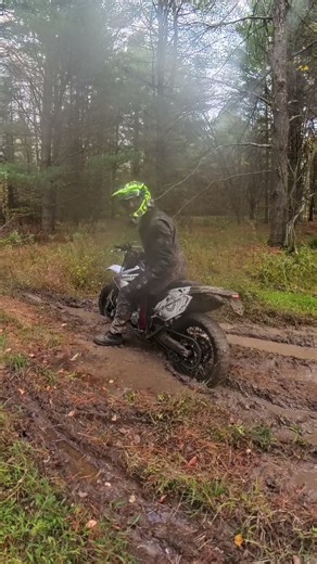 Stuck for real now! - AWD dirt bike - Christini AWD 250DS