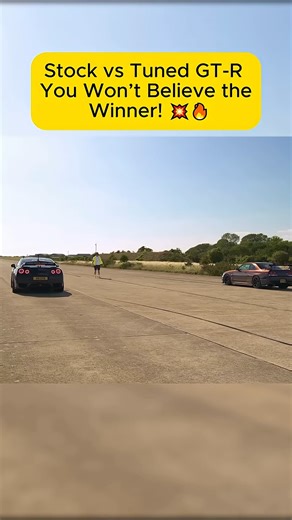 RoadRageCloseCalls on Instagram: "GT-R vs GT-R – Who’s the Real Beast 😤 #racetrack #fyp #virlvideo #gtr #nissangtr #dragrace"