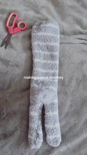 Making a Sock Monkey: Step-by-Step Tutorial
