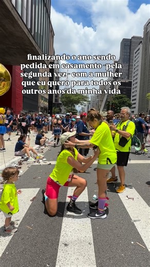 Keka | MENTORA DE VIAGENS AUTORAIS on Instagram: "Tio, da licença da frente? 🗣️🗣️🗣️🗣️ 2026 é o ano que vou casar com a minha alma gêmea 🙏🏻 Depois de 15k a gata meteu essa🤌🏻🤌🏻🤌🏻🤌🏻"