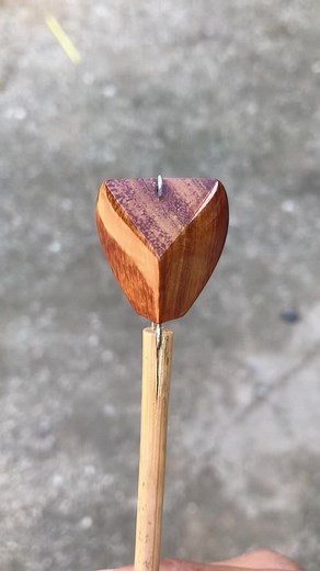 #กบกระโดด 2.5 cm. #กบสามเหลี่ยม #ตีเหยื่อปลอม #ช่อนนา