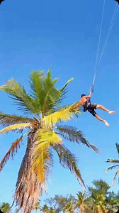 • Crazy Moments by Ivanildo “Queixinho” @fernandessivan 🇧🇷 Cumbuco #KiteTrips #Kiteboarding & #Kitesurfing : #KitesurfingWorld • #TravelGuide for #Kitesurfers & #Kiteboarders : #KitesurfingWorldGuide | Kitesurfing World