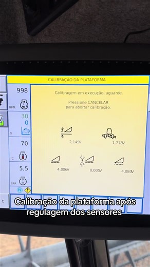 Calibragem da plataforma Massey Ferguson DynaFlex após regulagens dos sensores 🫡#foryoupagе #maquinaspesadas #masseyferguson #colheitadeira #calibragem