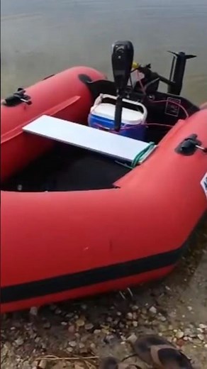 Modern eBoat With 12V Battery And eMotor Eco-Friendly!!! Uses an electric motor for propulsion!!!