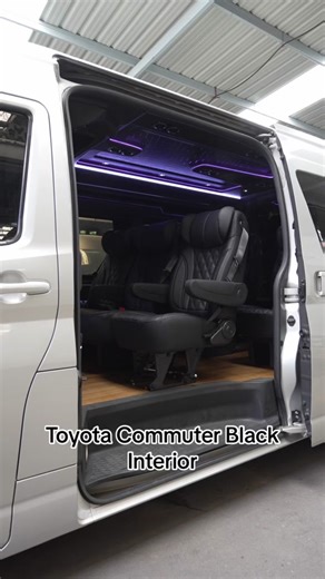 รถตู้ Toyota Commuter ภายในโทนสีดำ #รถตู้ #toyotacommuter #ร้านแต่งรถตู้ #พิพัฒนพงศ์การช่าง #รถตู้vip