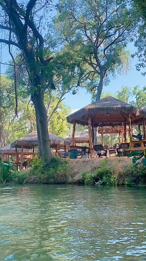 🌲🏡 Getaway, relax and have some fun with your family this Spring Break at Son’s Rio Cibolo! 🚣‍♂️🌞 Are you looking for the perfect getaway to unwind and make unforgettable memories? 📸 Look no further than Son’s Rio Cibolo! Our cozy waterfront cabins offer the ideal blend of relaxation and adventure in the heart of nature near San Antonio! 🛶 Dive into a range of outdoor activities - whether it’s kayaking, paddleboarding, hiking, swimming, playing basketball or volleyball, reminiscing around 