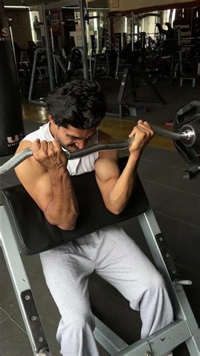 Biceps with Preacher Curl 💪⚡🔥#biceps#bicepsworkout#armworkout#gym#fitness