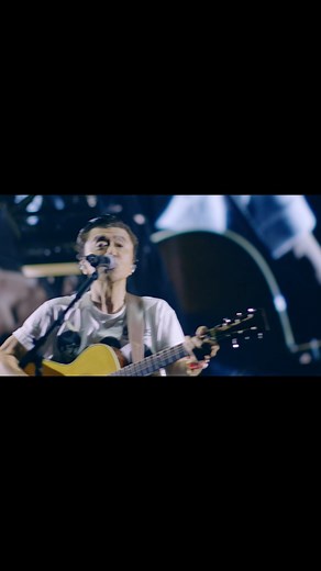 67 reactions | 茅ヶ崎ライブより、「東京VICTORY」。 茅ヶ崎公園野球場を青に染めた、サザンの心高鳴るアンセム！ #サザンオールスターズ茅ヶ崎ライブ2023 #サザン #ライブ #東京VICTORY #SouthernAllStarsChigasakiLive2023 #ネットフリックス #ネトフリ #netflix | Netflix | Facebook