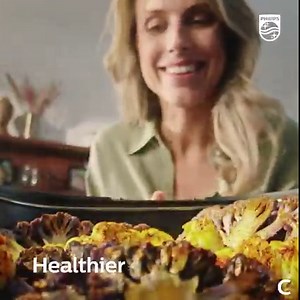 331K views · 167 reactions | Be part of the fun. Thanks to the Philips Airfryer XXL with Smart Sensing Technology, it automatically adjusts time and temperature, so you don’t have to be stove bound. Savour the best moments together. | Philips Home Living | Facebook