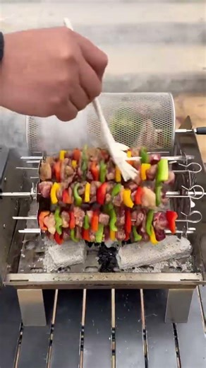 A beautiful and functional electric charcoal grill, it's exactly my type. #bbq #BlazeForF4 #outdoor