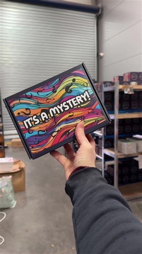 Unboxing Teddy Evascents Mystery Box Experience