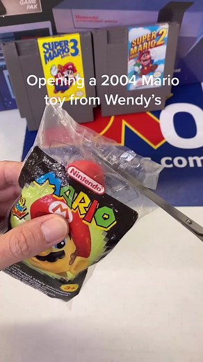 Unboxing a 2004 Mario Toy from Wendy’s