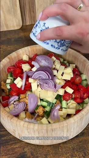 Sałatka z tortellini. Szybko, prosto i na każdą okazję :) 🔘