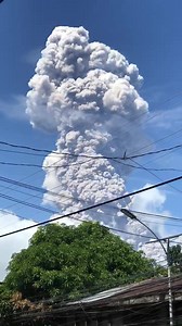 216K views · 3.9K reactions | WATCH: Time-lapse of Mayon Volcano explosion at 12:45 p.m. bit.ly/2BixK2l : Jenny Lopez | NewsWatch Plus Philippines | Facebook