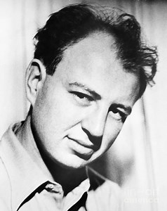 Howard Fast - Alchetron, The Free Social Encyclopedia