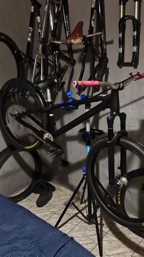🏴🖤 #mtbb #street #dirtjump #oldschool | MTB Bikes