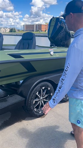 Bassmaster Classic 2x Winner has a major problem. | Slick Johnson