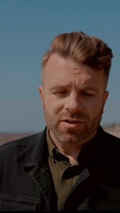 Mr Brightside (Acoustic Cover) I’ve always loved this song growing up, it brings back so many nostalgic memories. It’s the ultimate festival favourite! Here’s my acoustic rendition, stripped back to just guitar. Filmed in West Kirby, Wirral, United Kingdom — right here in West Wirral, my home. I’m so lucky to live in such a beautiful place. Massive thanks to the original songwriters of Mr Brightside, Brandon Flowers and Dave Keuning — you wrote an absolute banger! @brandonflowers @thekillers @ke