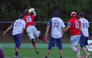 Dave Snoke with the magician's save! #SCTop10 | Ultimate Frisbee Association