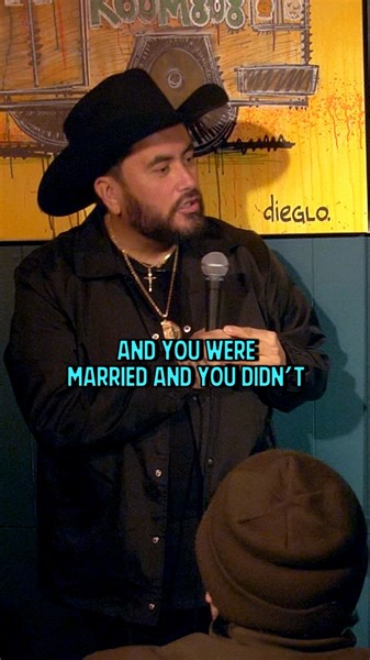 566K views · 24K reactions | She was spilling everything 藍 #jokes #standup #relationships #comedy | Alfred Robles | Facebook