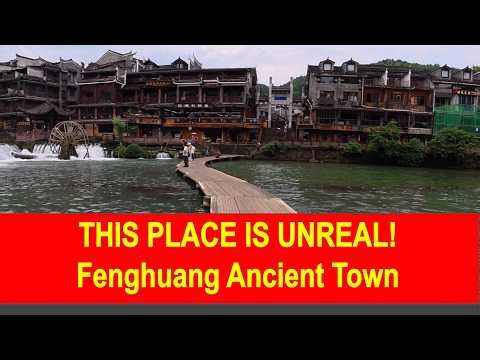 11 Feng Huang Ancient Town
