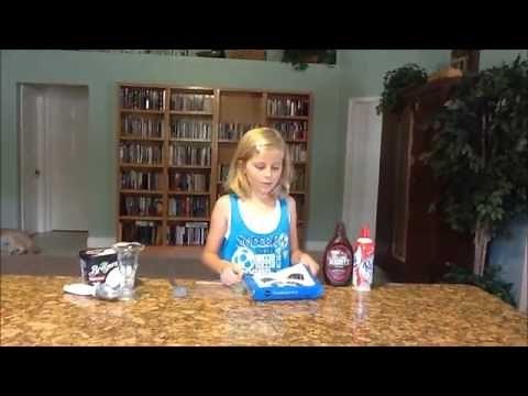 How to Make Easy Ice Cream Sundaes!