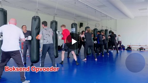 🥊 Boksend Opvoeden – Gevorderde Cursus Sterker in je schoenen staan, mentaal én fysiek! Na het succes van de basiscursus gaan we een stap verder met de gevorderde cursus Boksend verder bouwen aan… | Annie Joosten-Lamey
