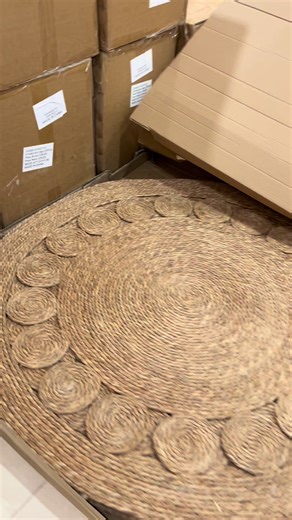 Alfombras de yute: Diseños que transforman tu espacio