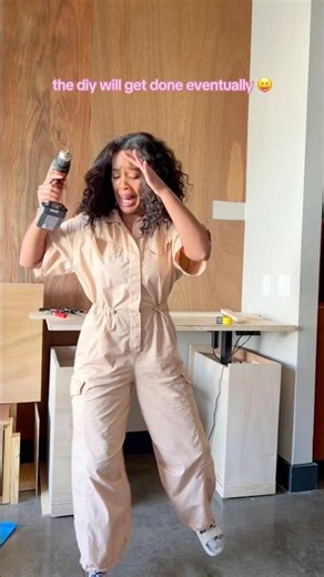 Mood bc my standing desk tutorial is finally done 🥰💅🏽💖 #diyfurniture