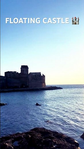 The floating castle of Southern Italy 🏰🌊 #Calabria