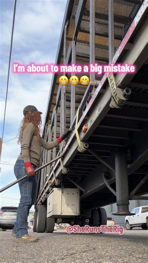 Safety Hazards!!👇👇👇 Sudden Release of Tension: Using your feet to apply leverage puts unstable force on the winch mechanism and the bar itself. The bar can slip out of the winch cap holes causing the bar to recoil and strike you. If the bar slips or the equipment fails, you could fall and be seriously injured, potentially in the path of the falling bar or the load. Equipment Failure: Winches and winch bars are designed to be operated with proper technique and leverage, not excessive body weig