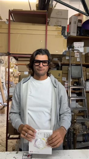 164 reactions · 17 comments | Strip led Cob 15w metro 24v 2440Lumen metro offerta 5mt 25€ per info contattatemi in privato #led #furniture #lighting #custom #contractor #lightdesign #retail #project #luka #solution #home #hotel | LuKa Led srl | Facebook