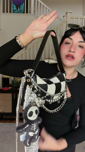 Exploring the Marc Jacobs Bag Tour