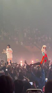 2NE1 Happy ❤️ | Bommie