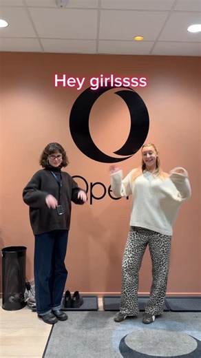 11K views · 51 reactions | New Tab Islands Update! Now you can: -Name your tab islands -Choose custom colors for each island -Instantly organize your browsing your way Test it in Opera Developer now! | Opera | Facebook