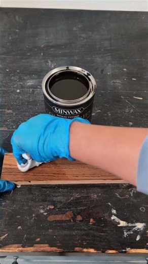 #ad #minwaxpartner Here's how to get a streak-free finish with @MinwaxUSA!