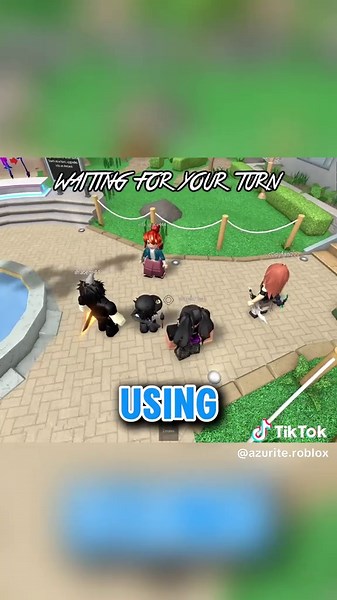 MM2 is the FUNNIEST game ever 😭😭#azurite_roblox #robloxfyp #fyp #mm2 #funny