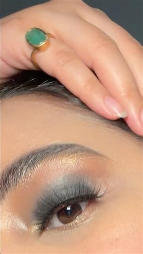 Easy Step-by-Step Glam Smoky Eyes| Black Smokey eye Makeup Tutorial