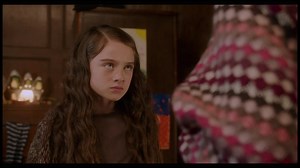 Molly Moon y el increíble libro del hipnotismo - Molly Moon and The Incredible Book of Hypnotism Official Trailer | IMDb