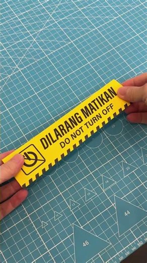 Do Not Turn Off Dilarang Matikan 请勿关闭 No Switch Off Power Malaysia Premium Sticker