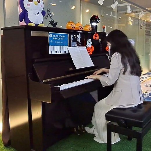 DEPARTURES (globe) (一部のみ)＠明治大学アカデミーコモン【ストリートピアノ】