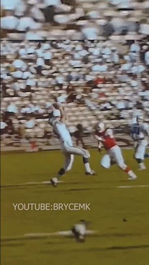 Fran Tarkenton passes to Mike Ditka 1966 NFL Pro Bowl #americanfootball #nfl