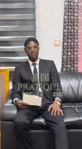 🔥 Les Hybrides en force Vous avez déjà kiffé le son en exclu sur Colorfol ? Maintenant regardez-moi en image, dites-moi cash dans les commentaires : Est-ce que ça vous a plu ? J’ai respecté vos oreilles ou j’ai trop fumé ? 😤👂🏾 Soyez honnêtes mes hybrides, vos retours c’est le fuel pour la suite ! Streamez encore, achetez, partagez le lien Colorfol : https://colorfol.com/audio?id=75618 On continue de faire péter le game ensemble 🇨🇲👑 #BigKing #Pratiquer #ColorfolExclu #Rap237 #RGN @Bop Dyla