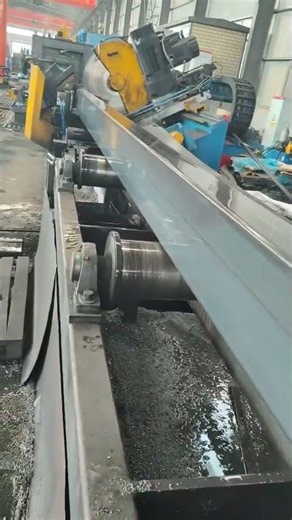 Square & rectangular tube on the production line