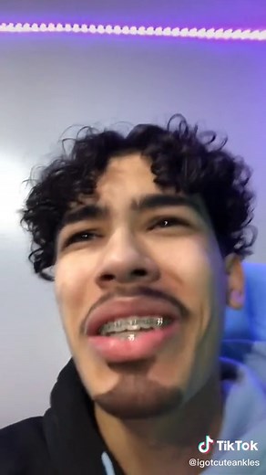 My dramatic self explaining to my kids about what 2020 was like (Watch to the end💀) #fyp