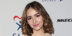 Haley Pullos Wiki Biography, age, height, net worth, boyfriend - Biography Tribune