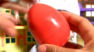 Elsa Stockings Surprise Christmas Eggs GlitziGlobes Barbie Kinder Surprise Peppa Disney Frozen | Fun Toyz Collector