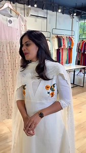 Search Code : 1953 Fabric : Mul Cotton To book via website : https://sakhicollections.com/shop/sc-ku25au1953/ Delivery Time: 45working days to Despatch from Store To order via WhatsApp:- 755-9011219 Shop :- www.sakhicollections.com *Please read the description before booking the product. DISCLAIMER : SLIGHT VARIATIONS IN COLOUR CAN BE EXPECTED DUE TO PHOTOGRAPHIC LIGTING SOURCES OR YOUR DEVICE SETTINGS (NON WORKING DAYS INCLUDES SUNDAYS AND ALL GOVT APPROVED HOLIDAYS) 👉🏻Customization is not av