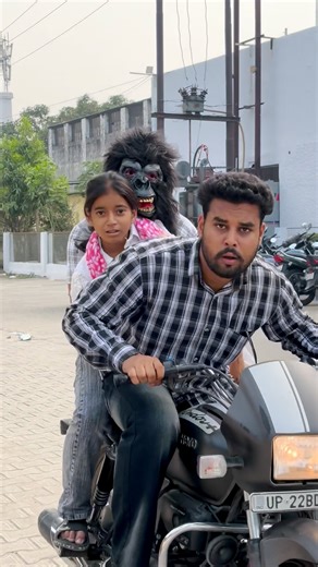 Unzaila ko kon utha kar la Gaya😱🙏#trending#youtubeshorts