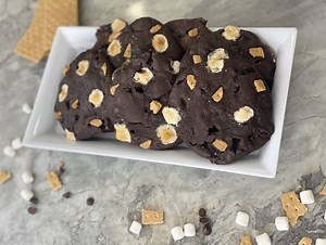 Nut-Free Giant ’Smore Cookies - Kosher.com